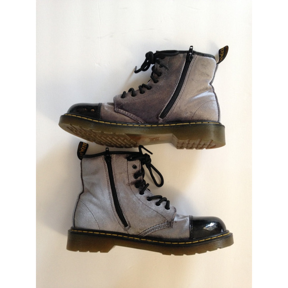 Doc Dr Martens grey blue velvet patent 8 eye boots - Picture 3 of 7